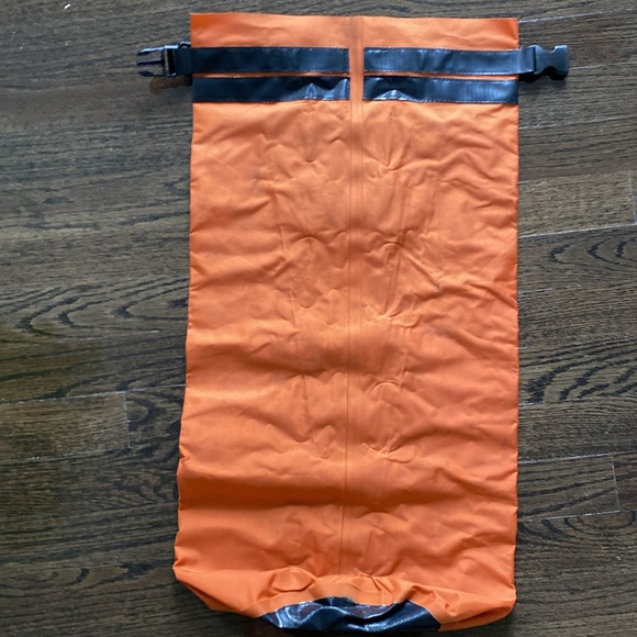 Field and Stream Outdoor Dry Bag Camping - Fishing - Picture 5 of 11